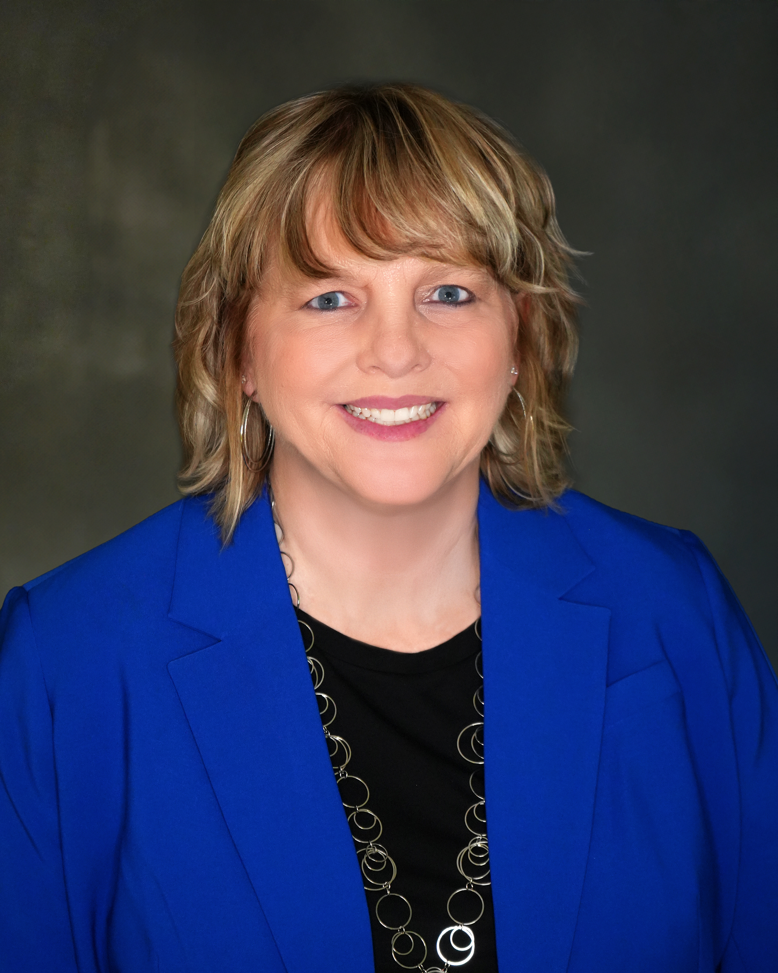 Mona Davis Headshot for website July 2025_